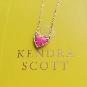 Kendra Scott Ari Heart Gold Neon Pink Necklace New